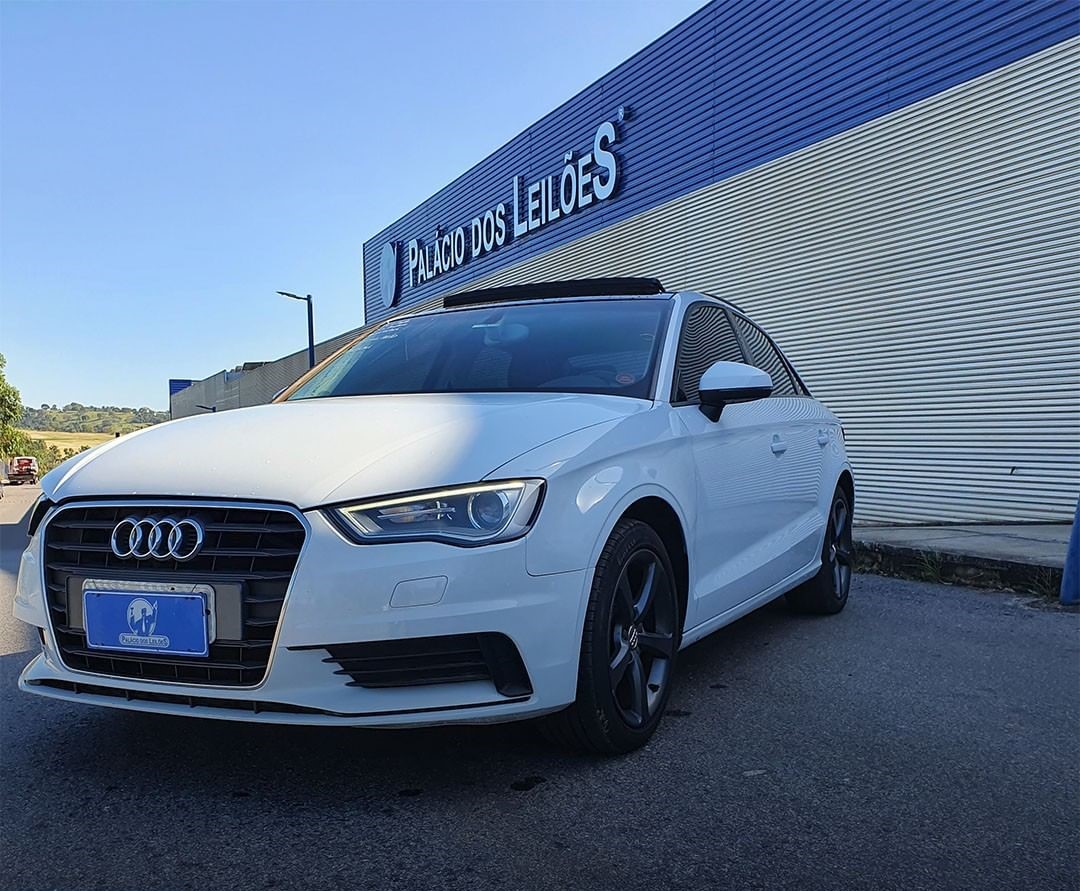 LOTE 28 AUDI A3 LM 122CV