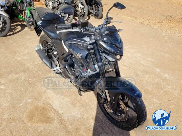 LOTE 16 YAMAHA MT-03 321 ABS 2023/2024