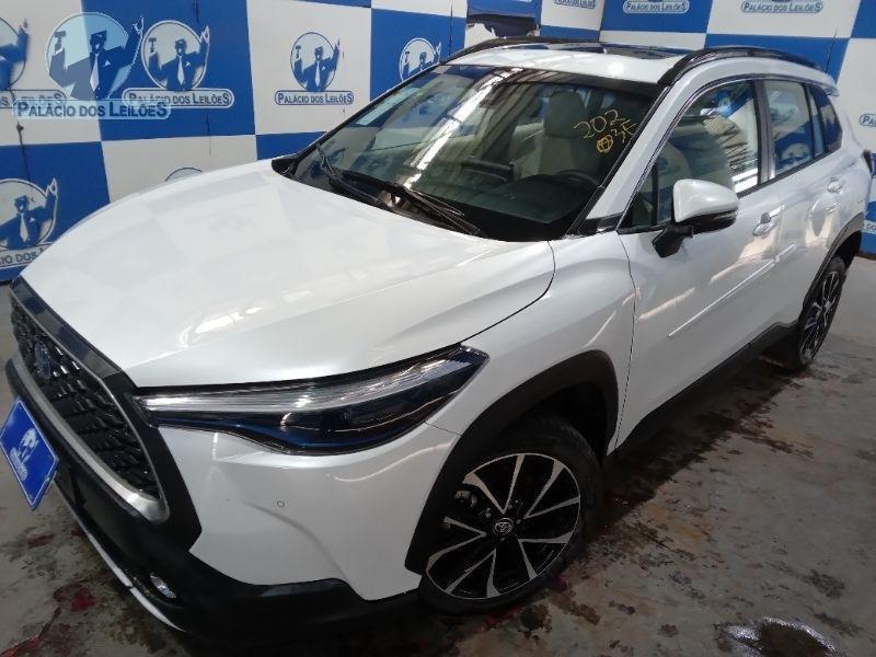 LOTE 32 TOYOTA/CCROSS XRX HYBRID