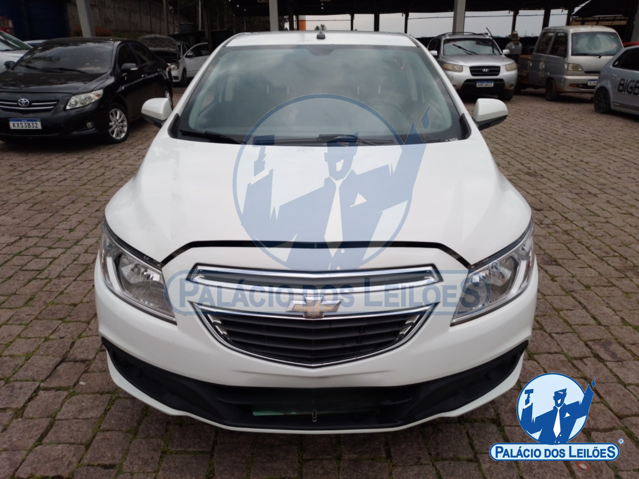 LOTE 26 CHEVROLET/ONIX 1.0 MT LT FLEX 2013/2014