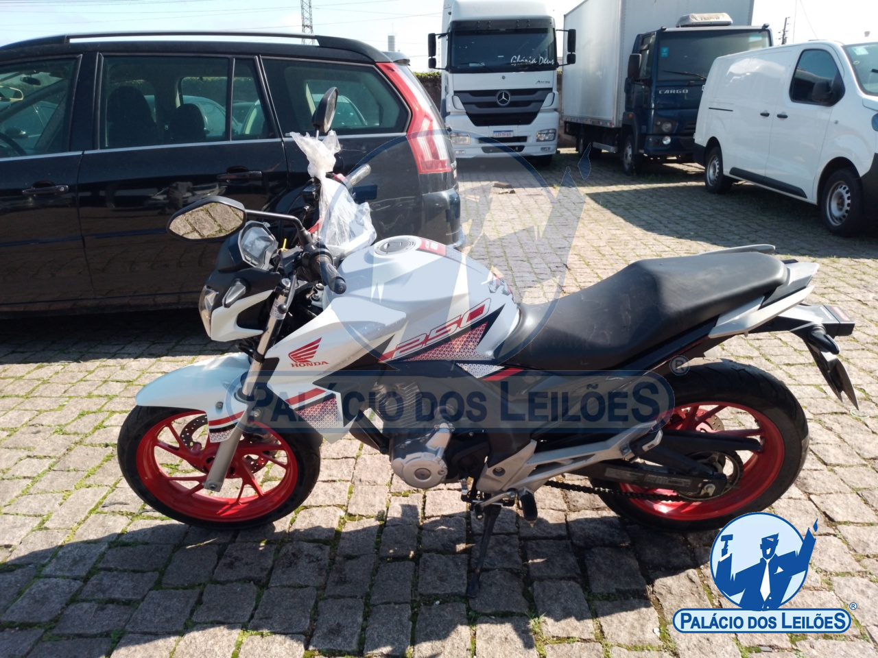 LOTE 32 HONDA/CB 250F TWISTER CBS FLEX 2022/2022